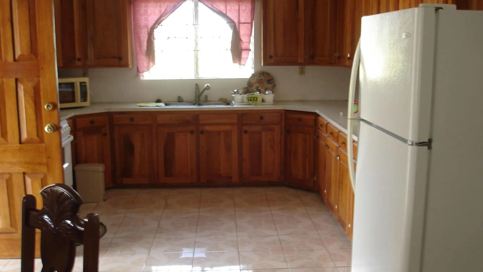 ** Gasthof Treasure Bay Guesthouse Treasure Beach Jamaika